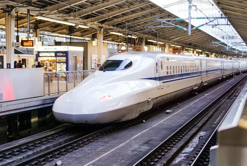 Shinkansen-japan